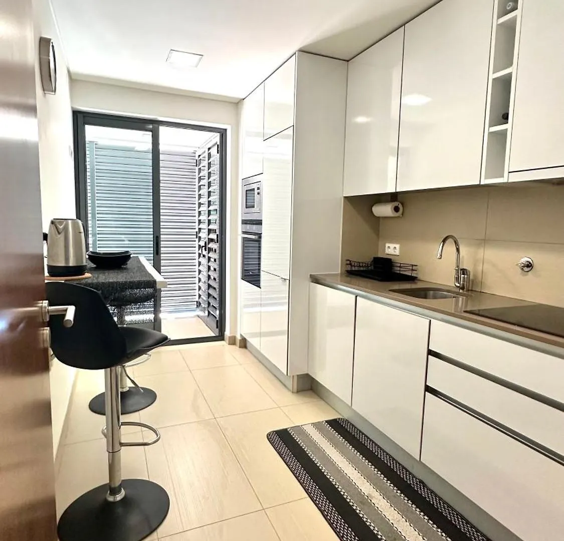 קווארטיירה Cavalo Preto Beach Resort פורטוגל